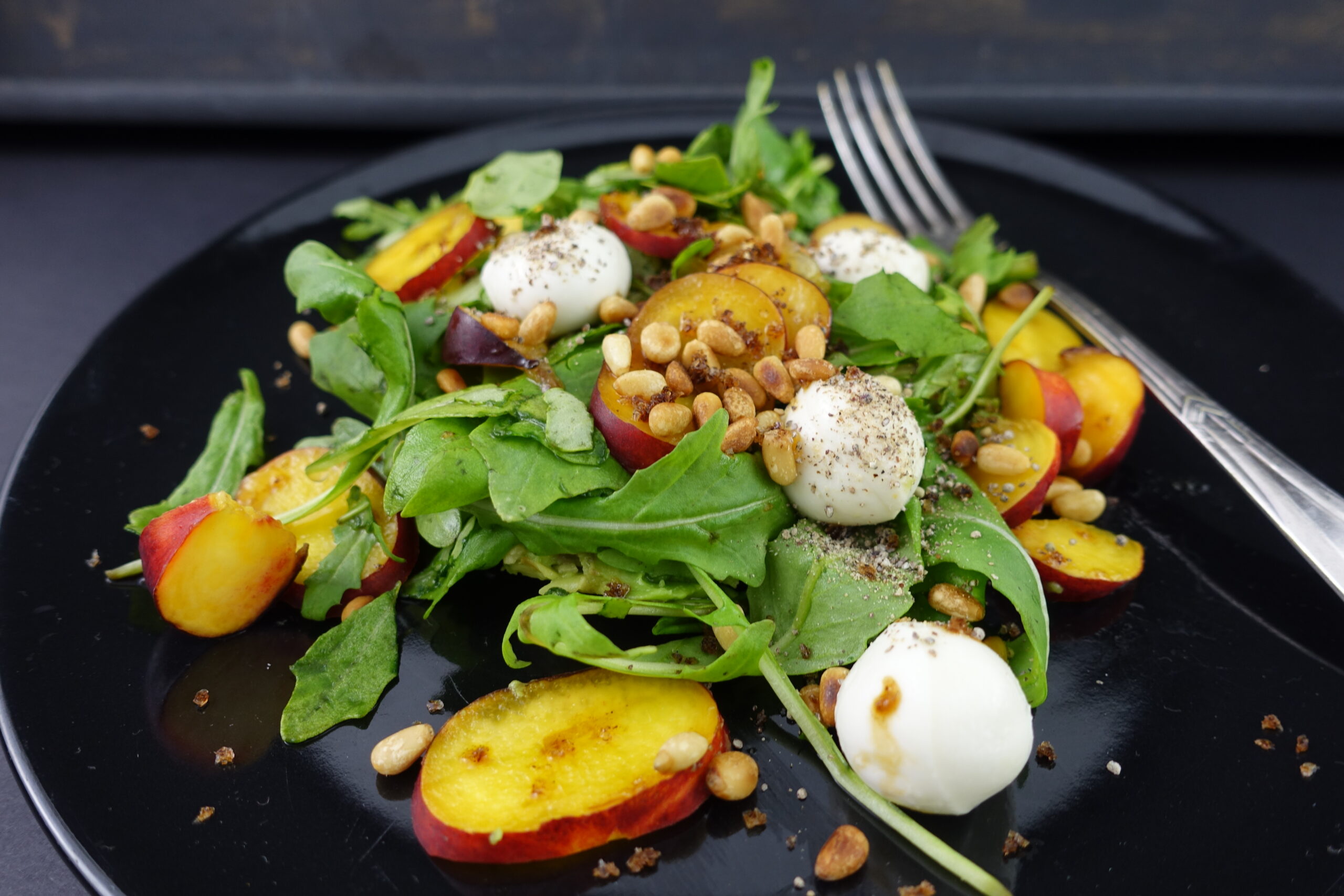 Read more about the article Rucola Salat mit der weißen Pfefferperle
